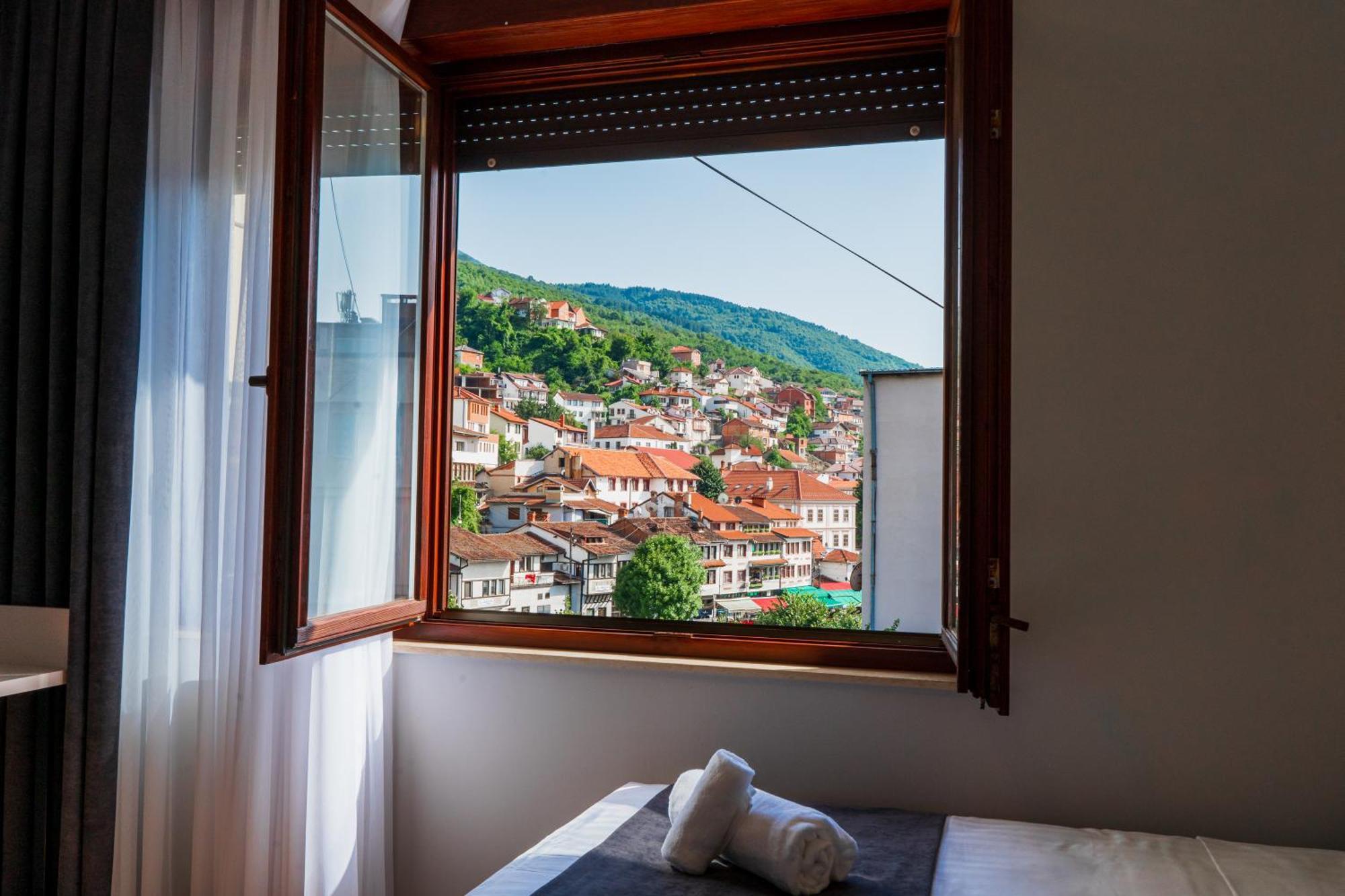 Nani Apartment Призрен Екстериор снимка